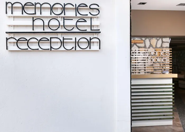 Memories Monolithos (Santorini)