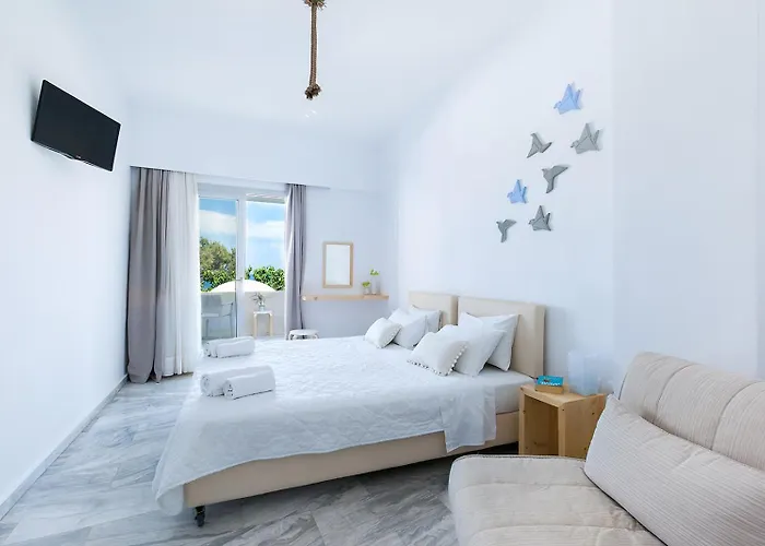 Memories Hotel Monolithos (Santorini)